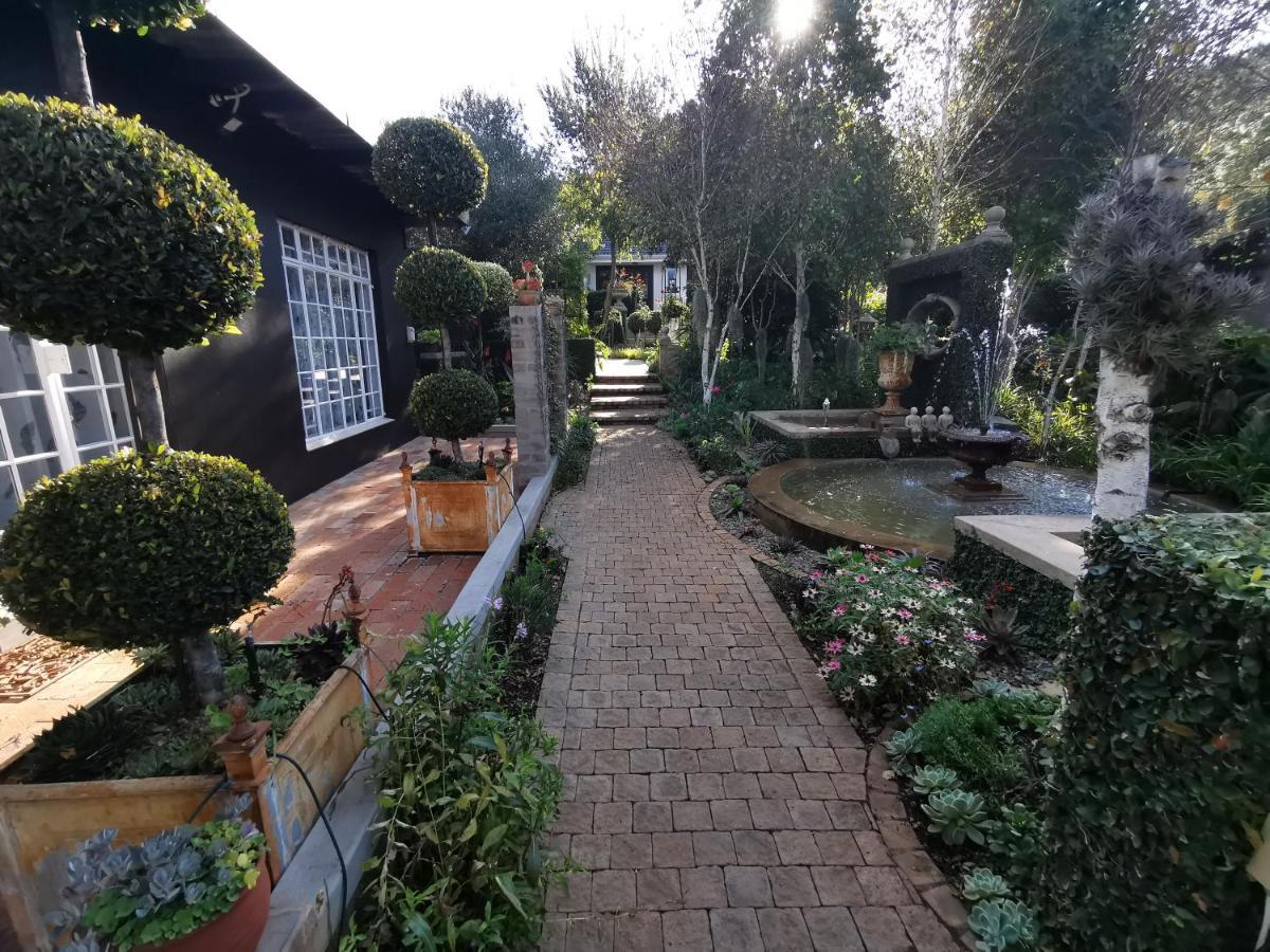 At 98 On Lynburn Guest House Pretoria Ngoại thất bức ảnh