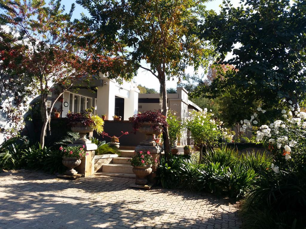 At 98 On Lynburn Guest House Pretoria Ngoại thất bức ảnh