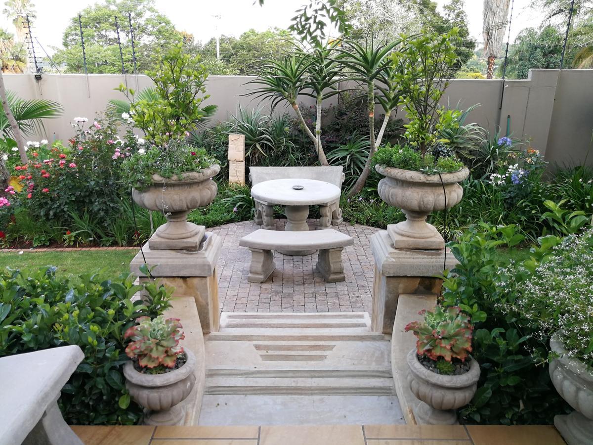 At 98 On Lynburn Guest House Pretoria Ngoại thất bức ảnh