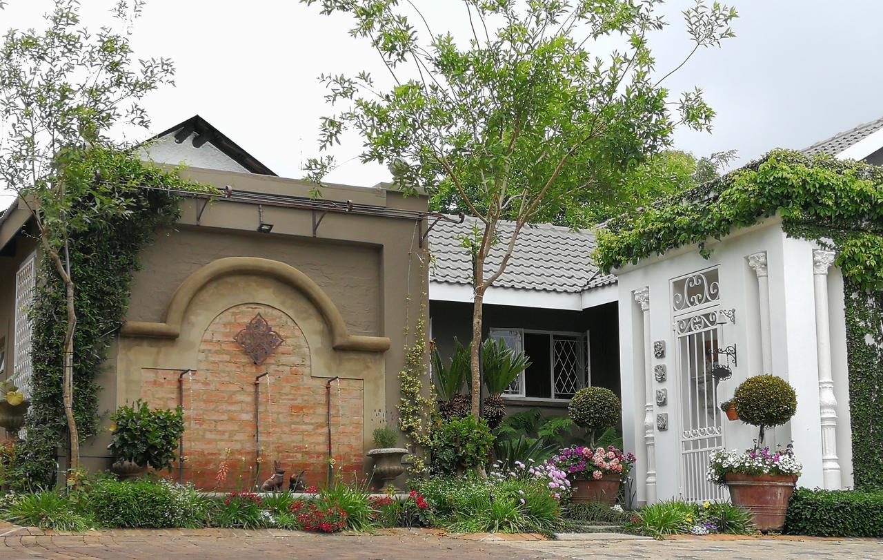 At 98 On Lynburn Guest House Pretoria Ngoại thất bức ảnh